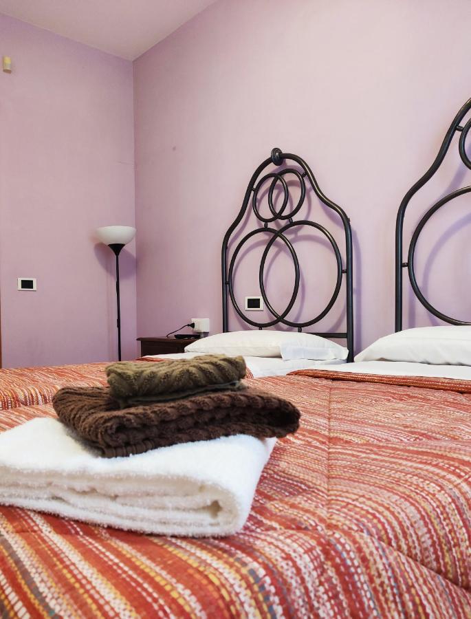 Aduepassi Bed & Breakfast Ascoli Piceno Exterior foto